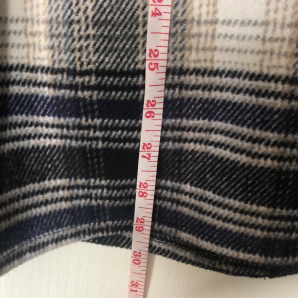 Ladies shacket jacket - Picture 10 of 16